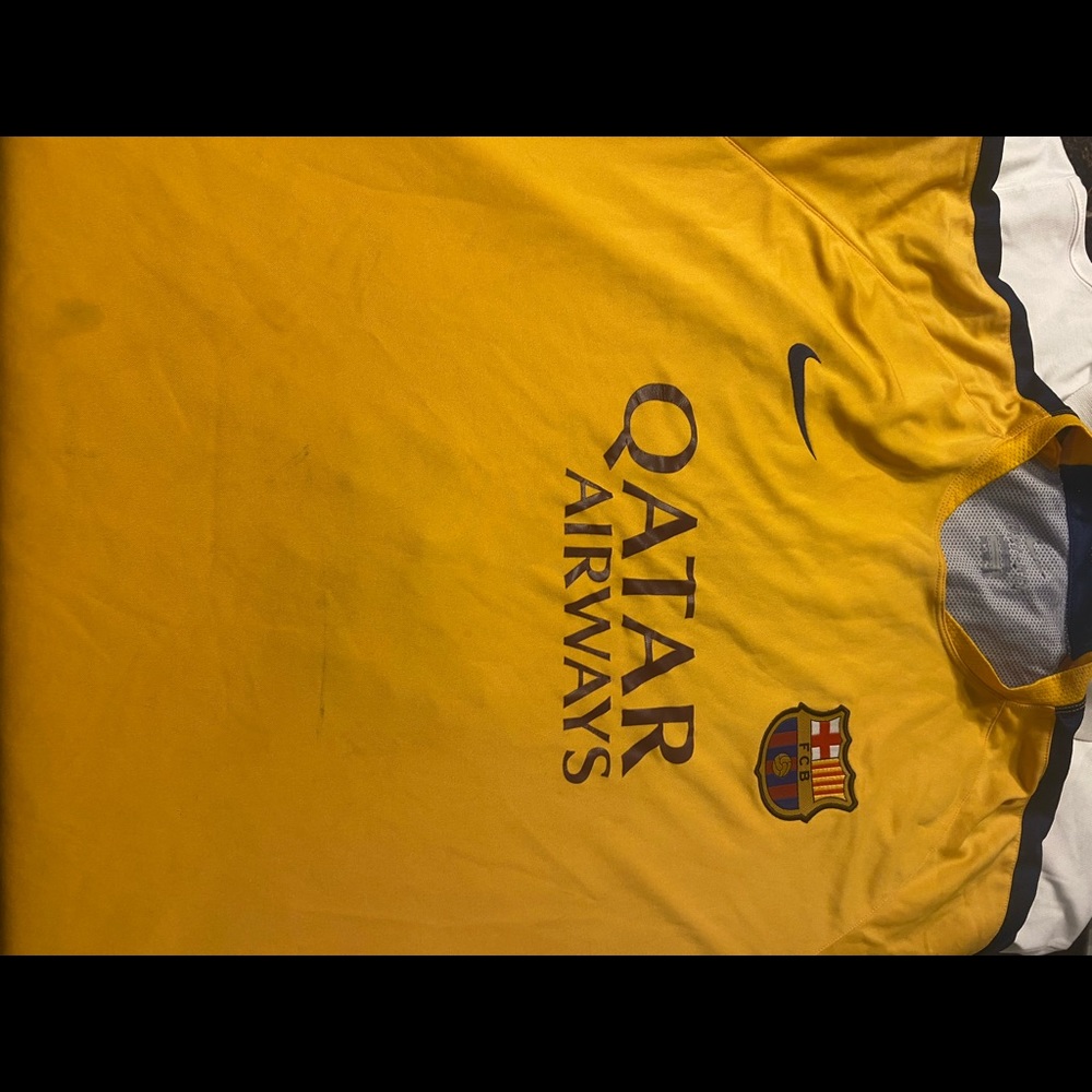 Soccer jersey Barcelona xxl nice